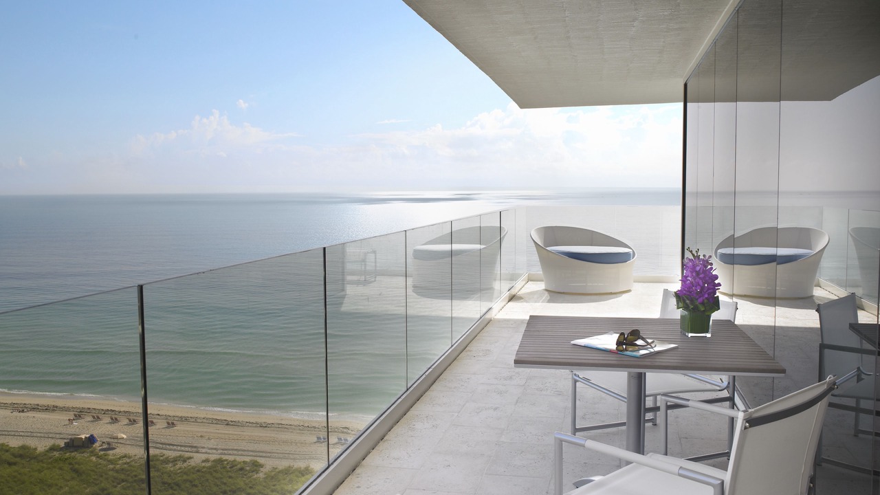 Photo of Bedroom in Surfside