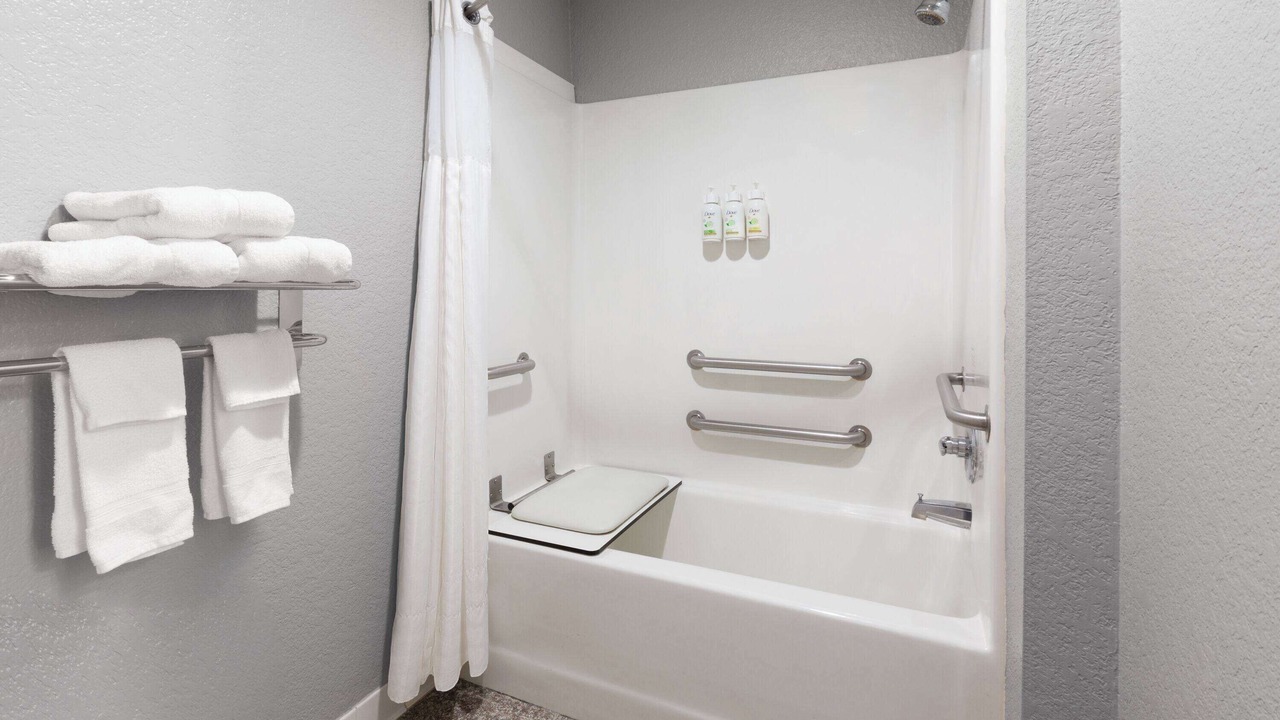 Photo of Bathroom in Grinnell