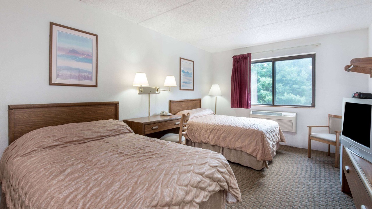 Photo of Bedroom in Conning Towers Nautilus Park
