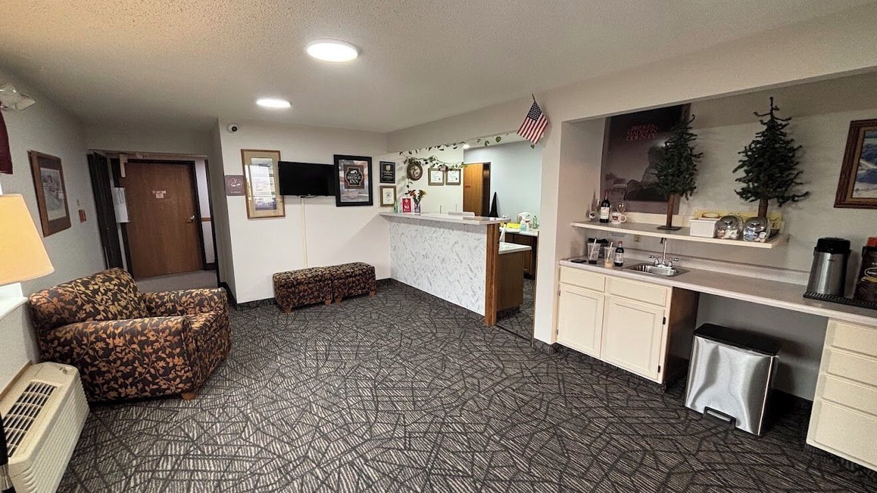 Photo of Others in Winterset