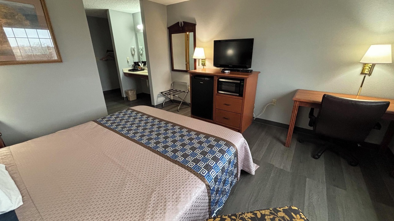 Photo of Others in Winterset