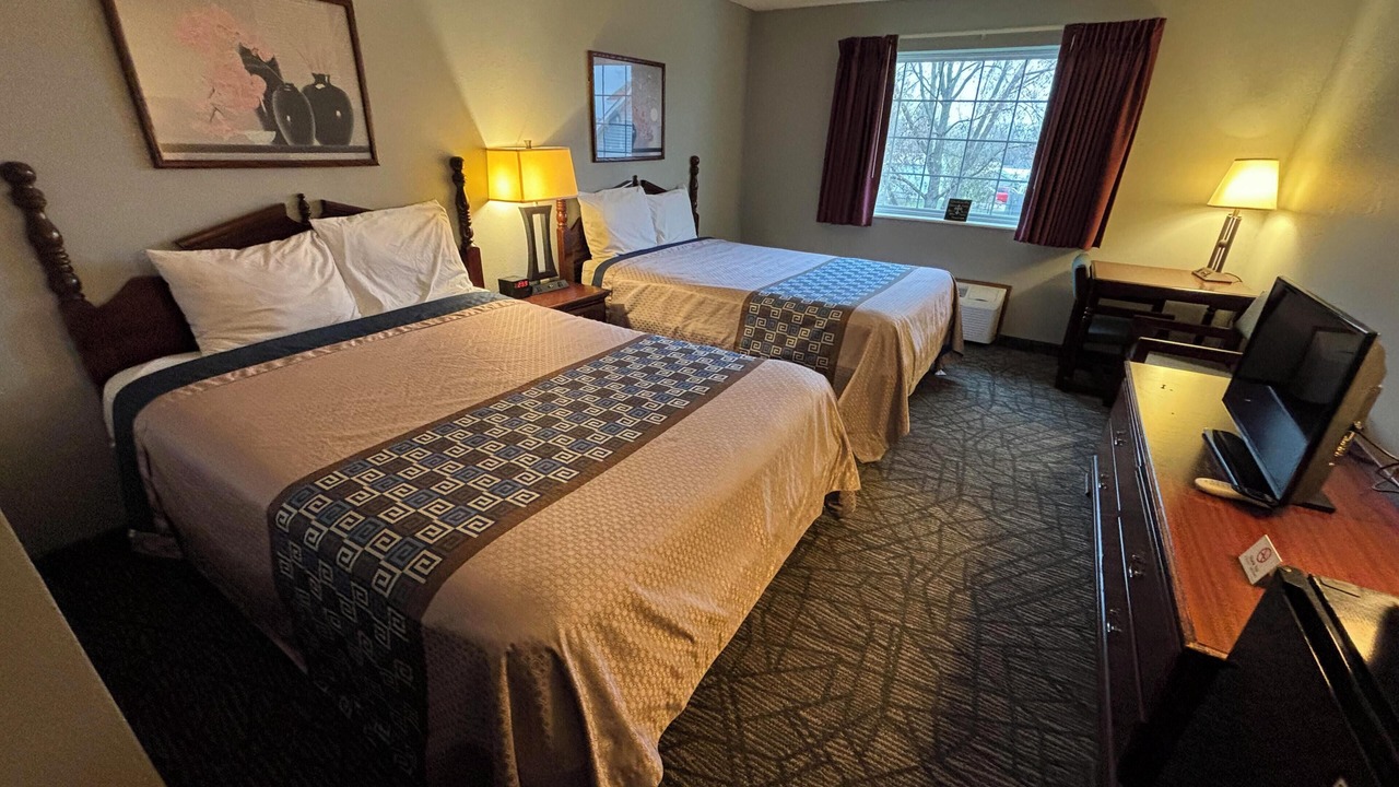 Photo of Bedroom in Winterset