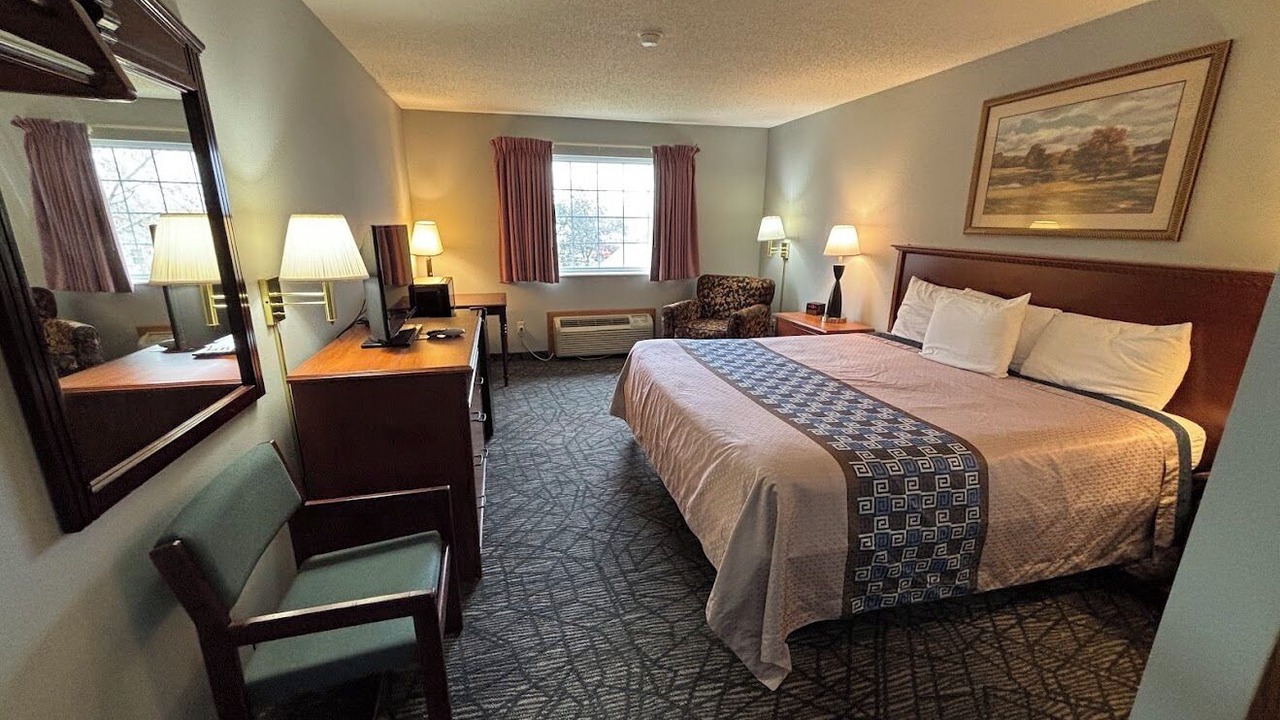 Photo of Bedroom in Winterset