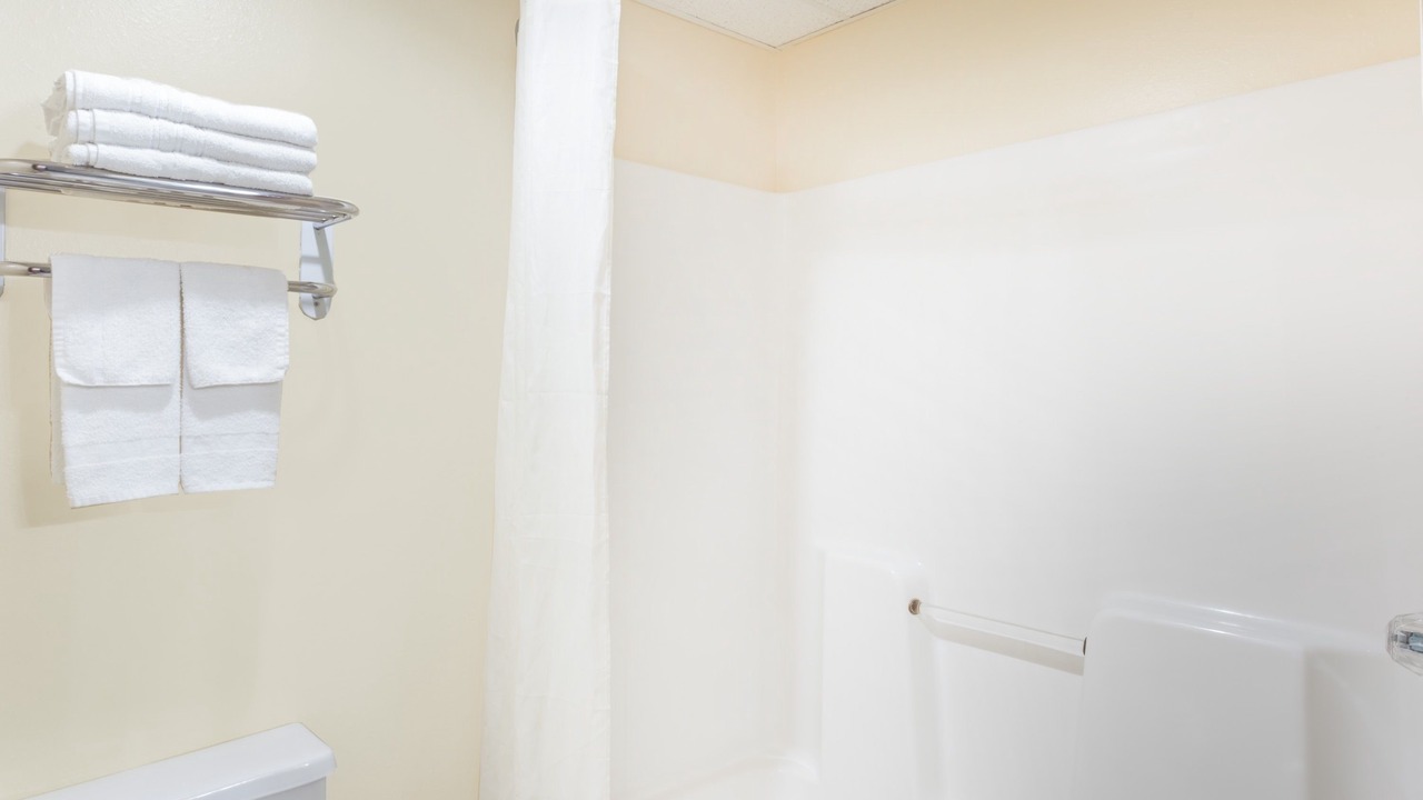 Photo of Bathroom in Anamosa