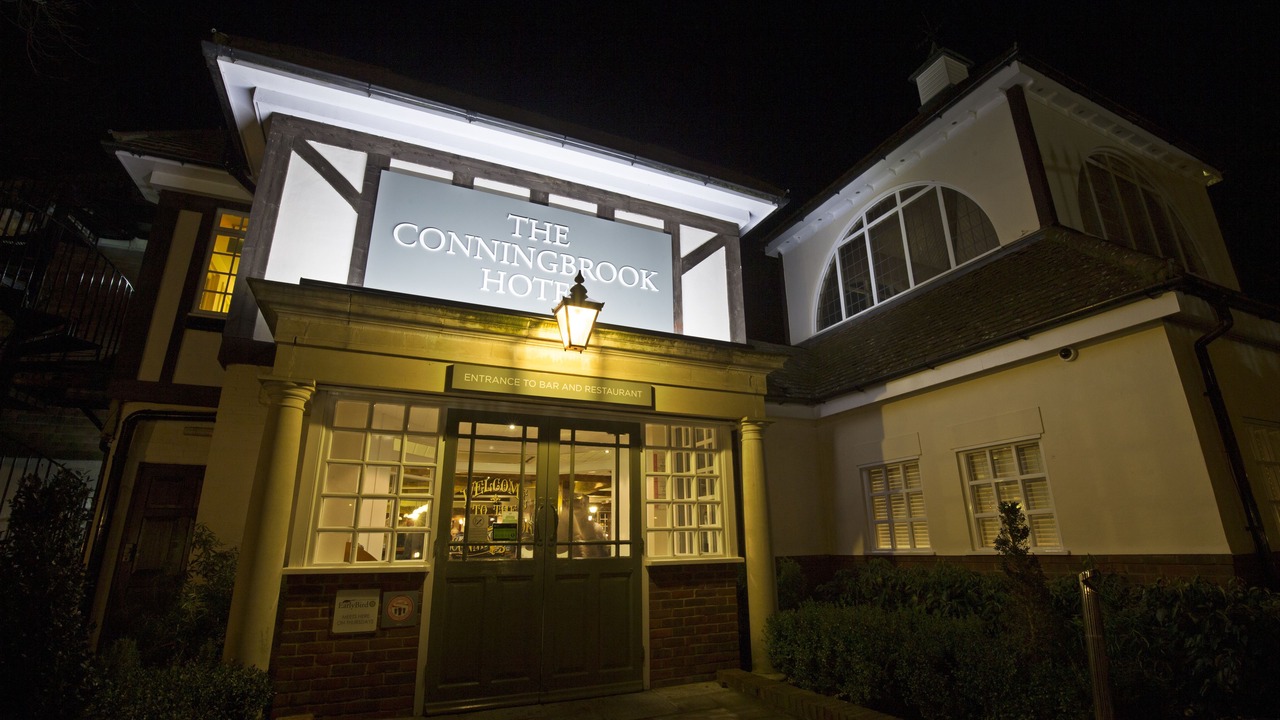 Photo of Outdoor in Kennington