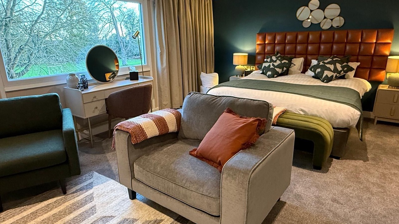 Photo of Others in Kennington