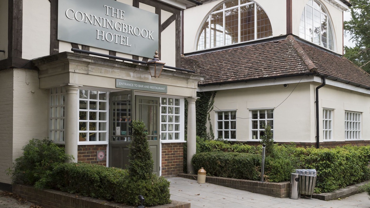 Photo of Outdoor in Kennington