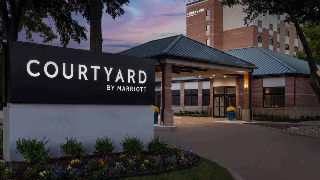 Photo of Outdoor in Addison