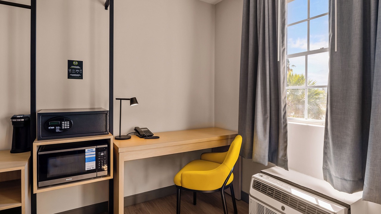 Photo of Bedroom in Northside