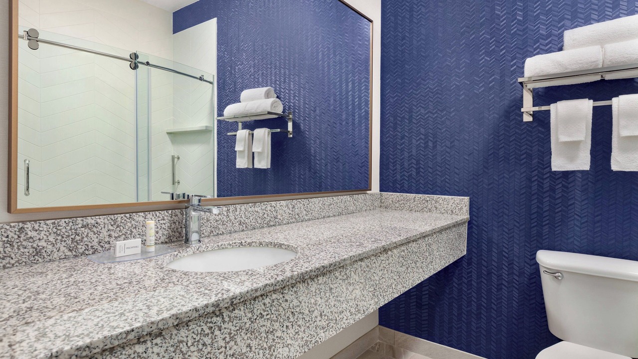 Photo of Others in Nut Tree