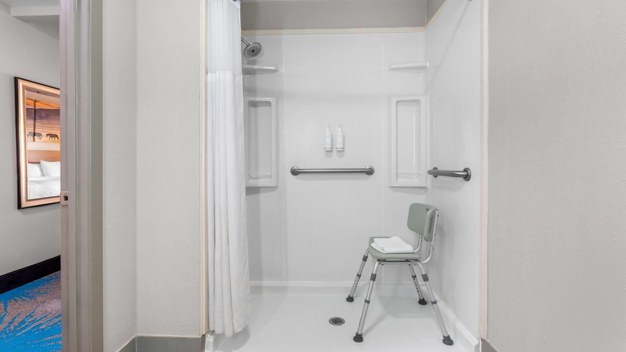 Photo of Bathroom in Tougaloo