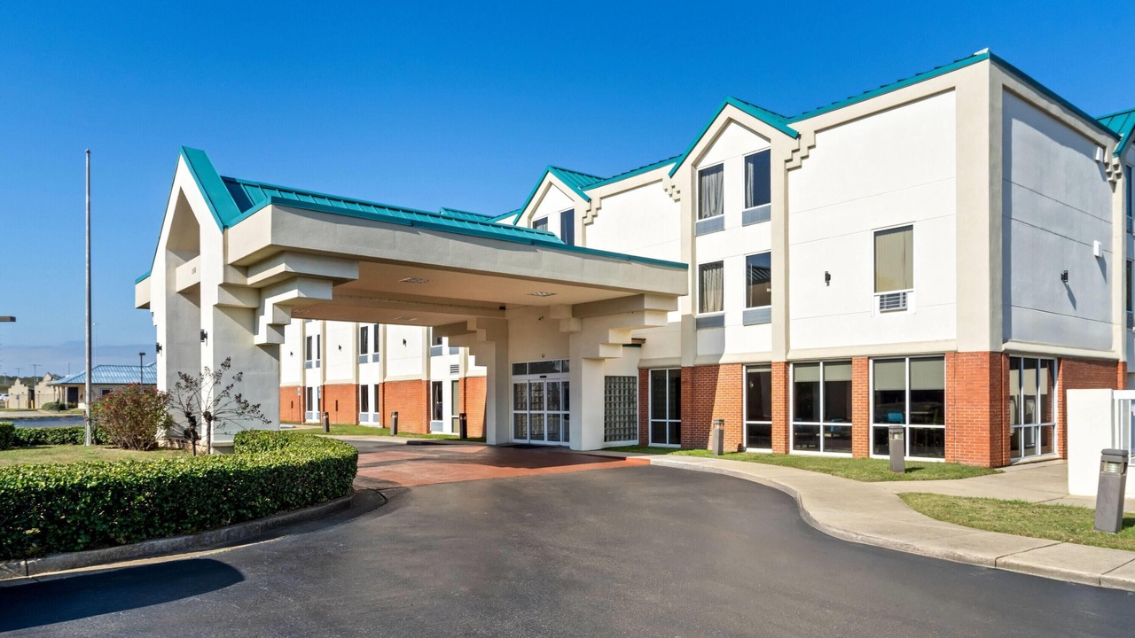 Photo of Outdoor in Tougaloo