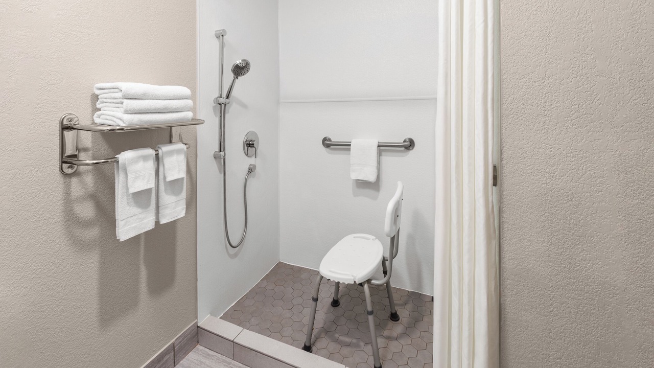 Photo of Bathroom in Eagle River