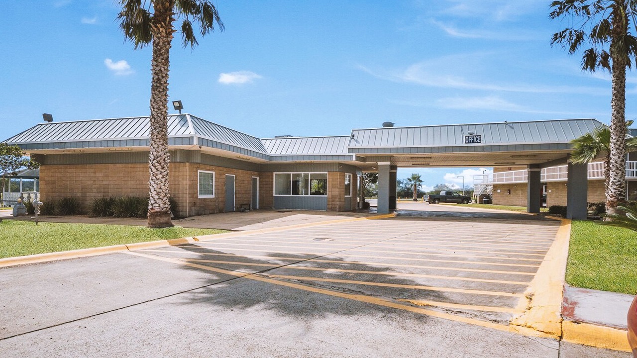 Photo of Outdoor in Beeville