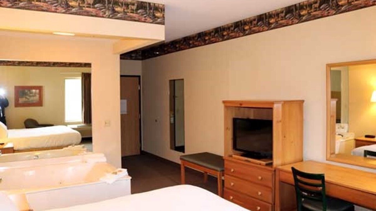 Photo of Bedroom in Levering