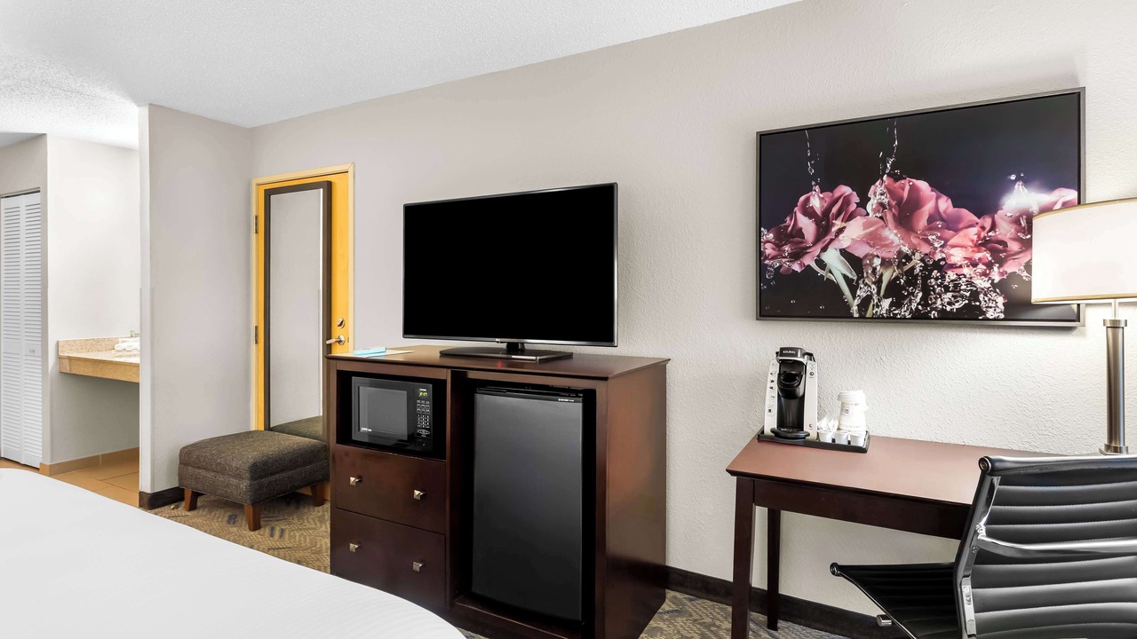 Photo of Others in Fox Valley