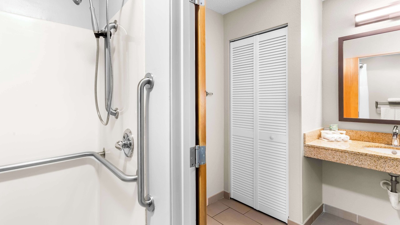 Photo of Others in Fox Valley