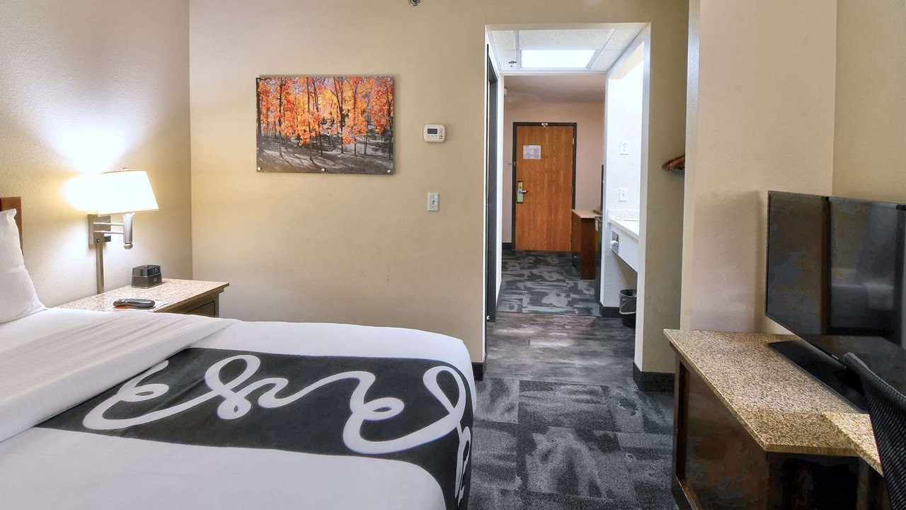 Photo of Bedroom in Springfield