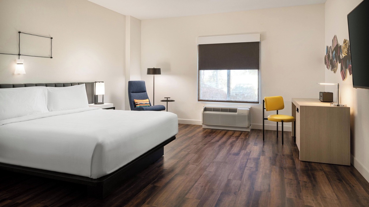 Photo of Bedroom in Mountain View