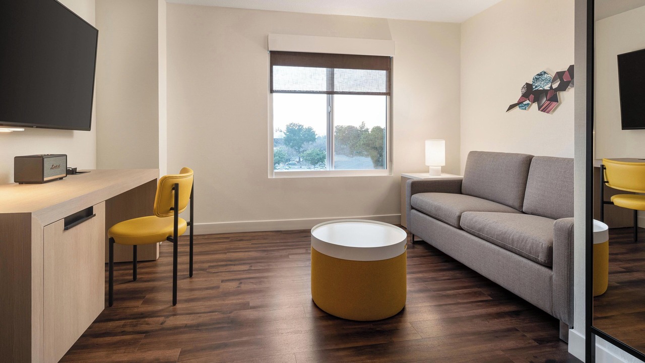 Photo of Bedroom in Mountain View