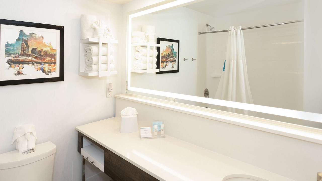 Photo of Bathroom in Green Hills