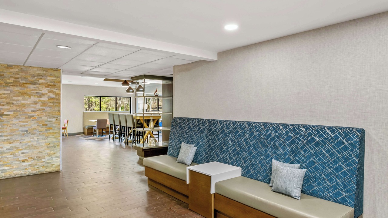 Photo of Others in Bowie