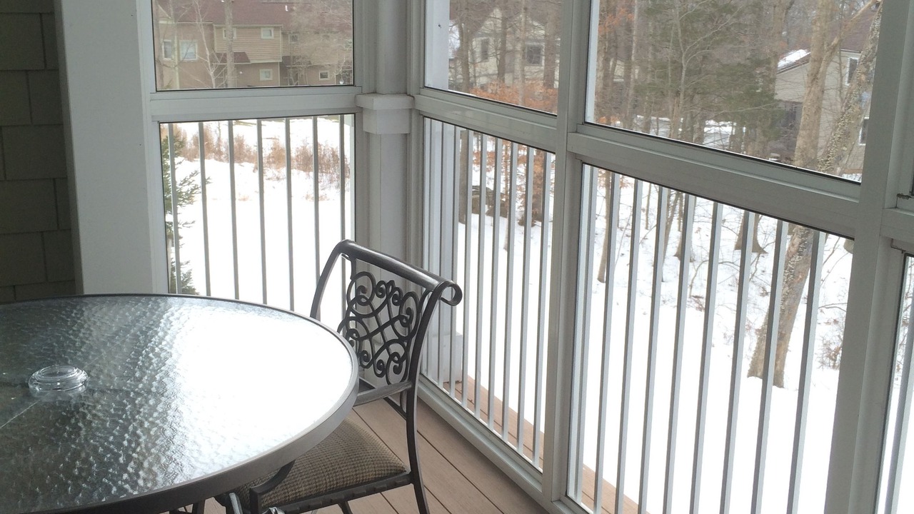 Photo of Patio Balcony in Shawnee On Delaware
