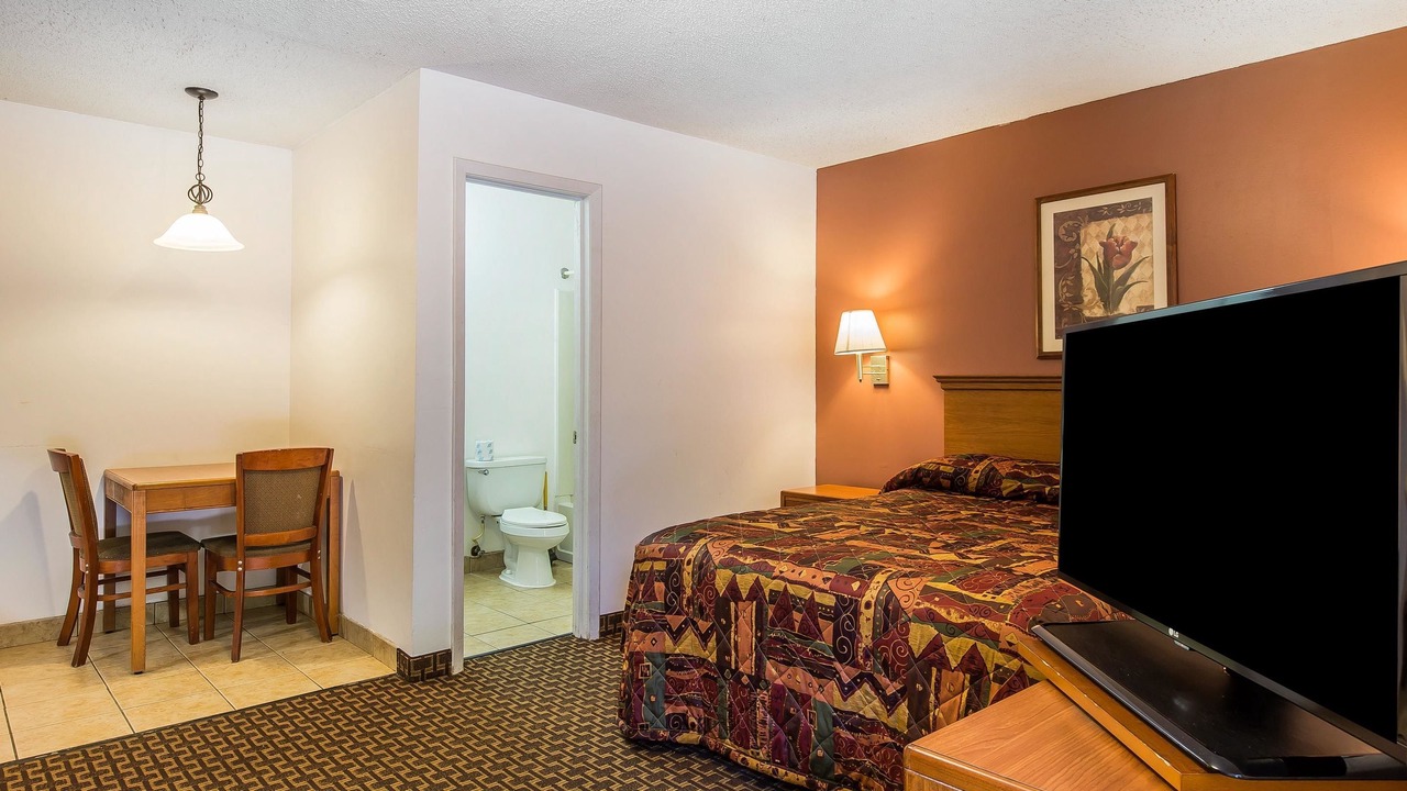 Photo of Bedroom in Windsor Forest