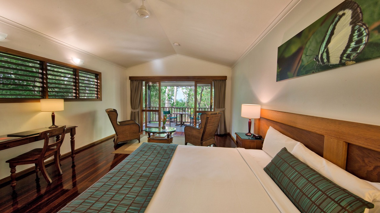 Photo of Bedroom in Oak Beach