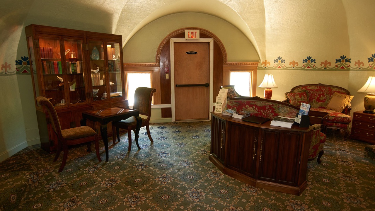 Photo of Others in Sandwich