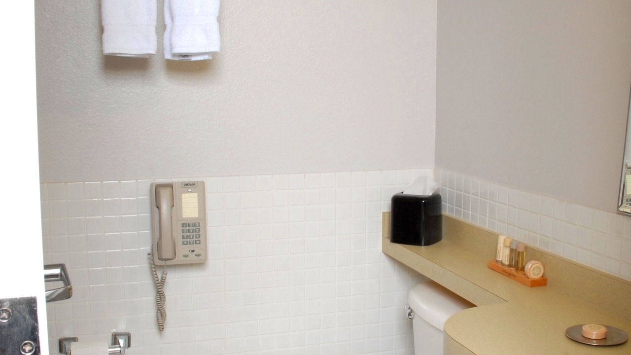 Photo of Bathroom in South Eola