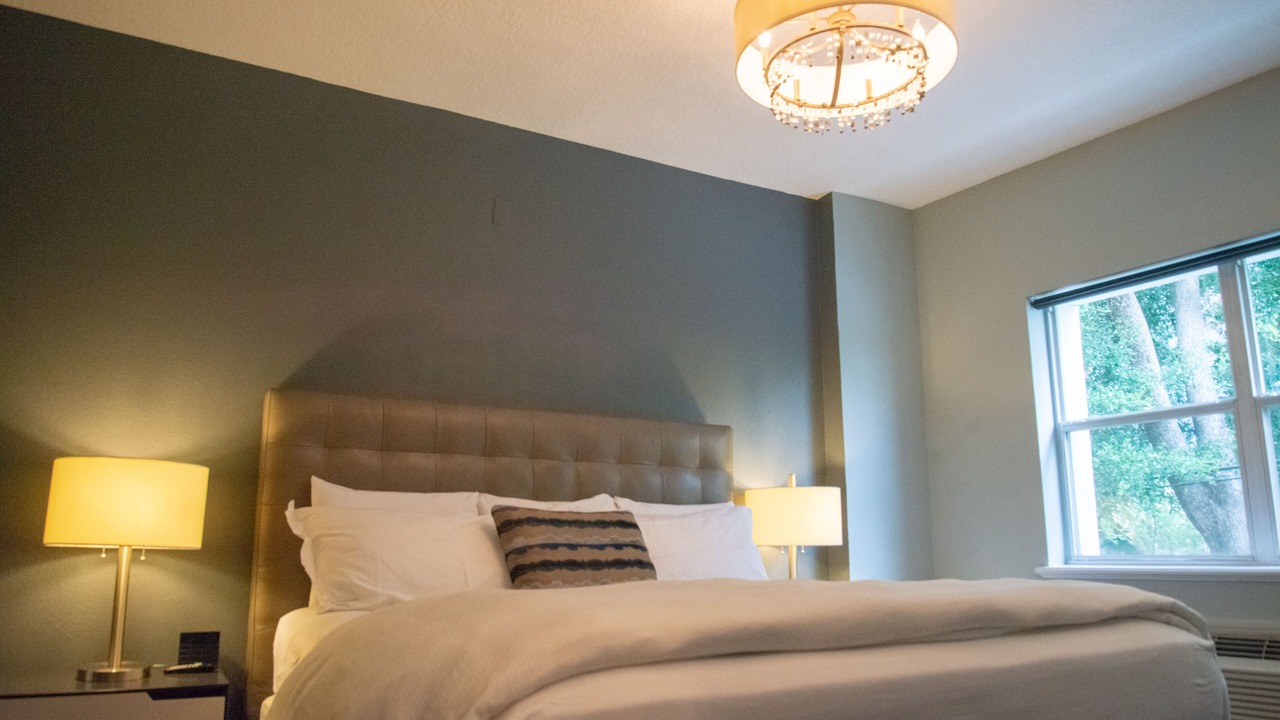 Photo of Bedroom in South Eola