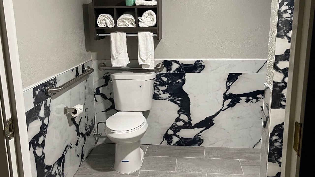 Photo of Bathroom in Belle Plaine