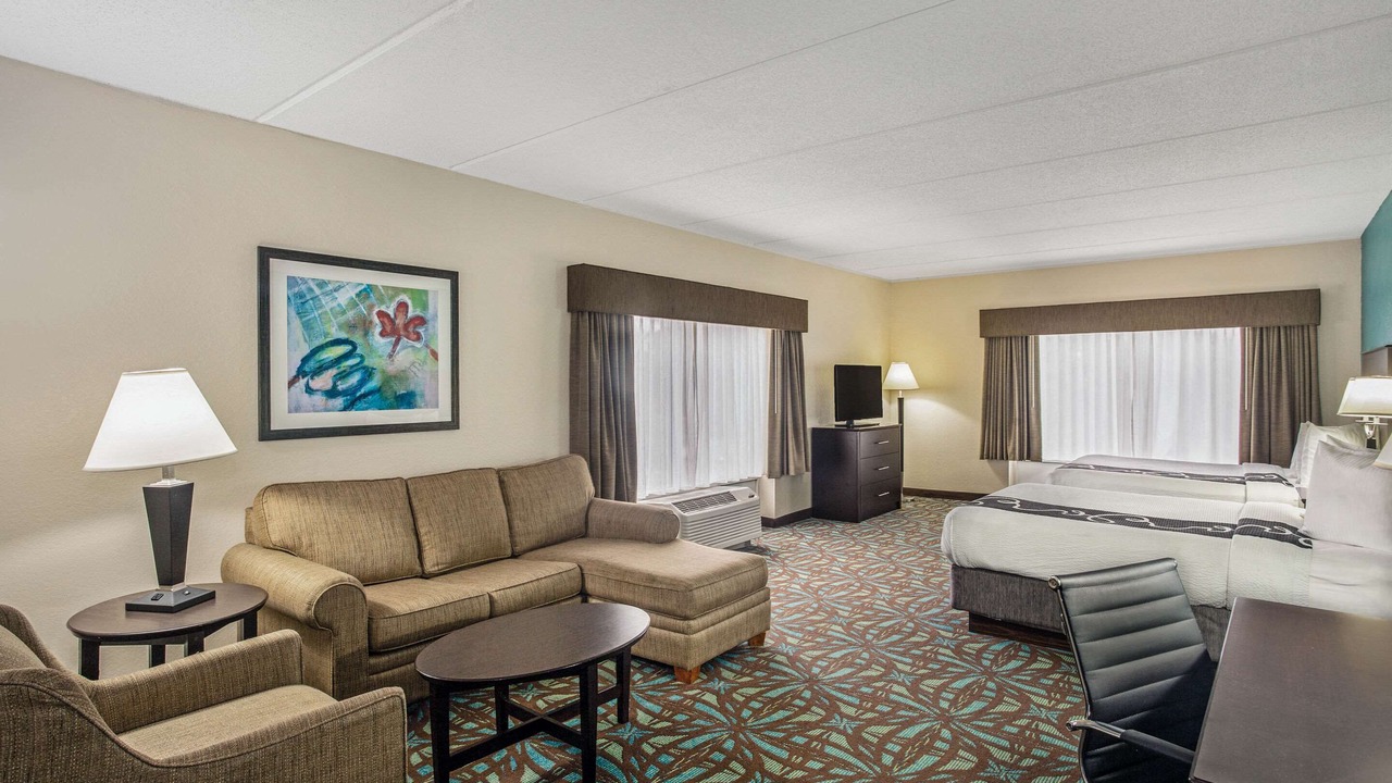 Photo of Livingroom in Fruitville