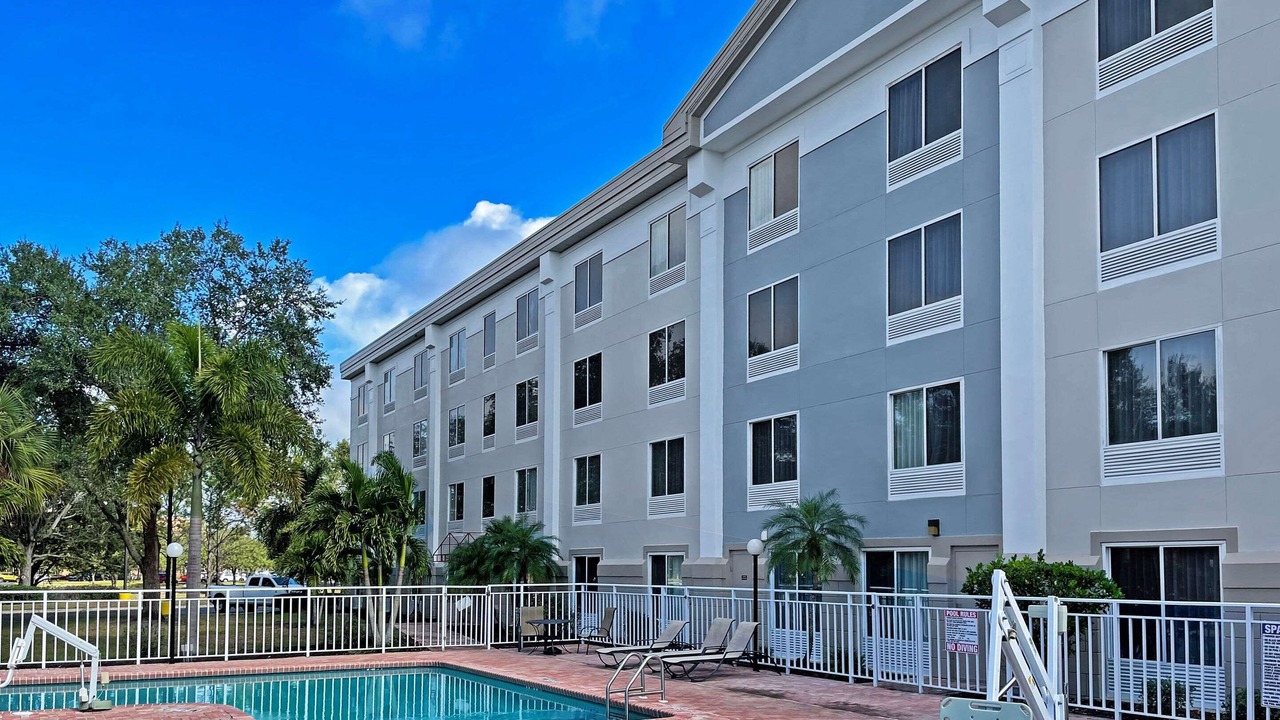 Photo of Outdoor in Fruitville