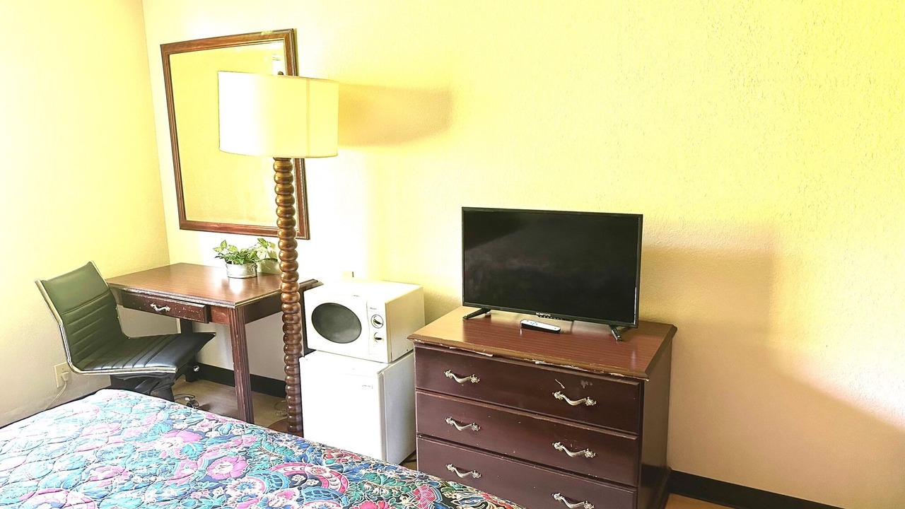 Photo of Bedroom in Monroe