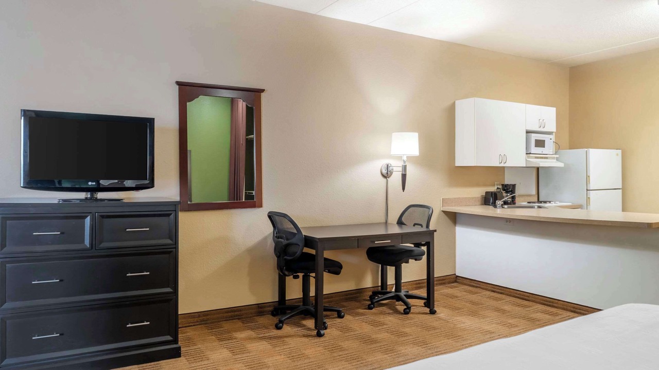 Photo of Bedroom in Hillside