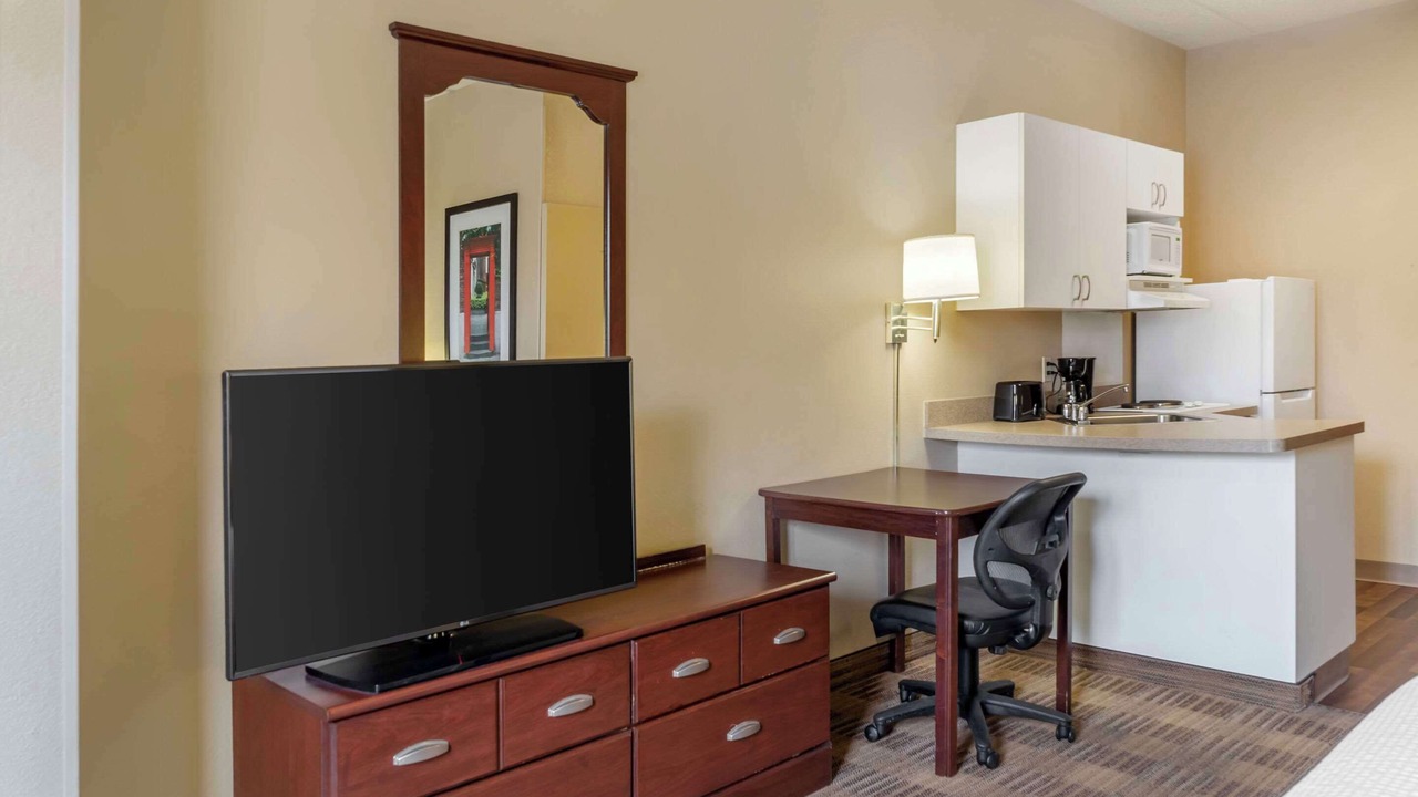 Photo of Bedroom in Hillside