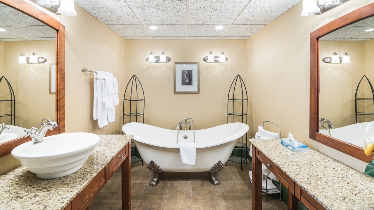 Photo of Bathroom in Thunder Bay