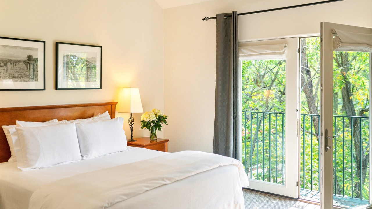 Photo of Bedroom in St. Helena