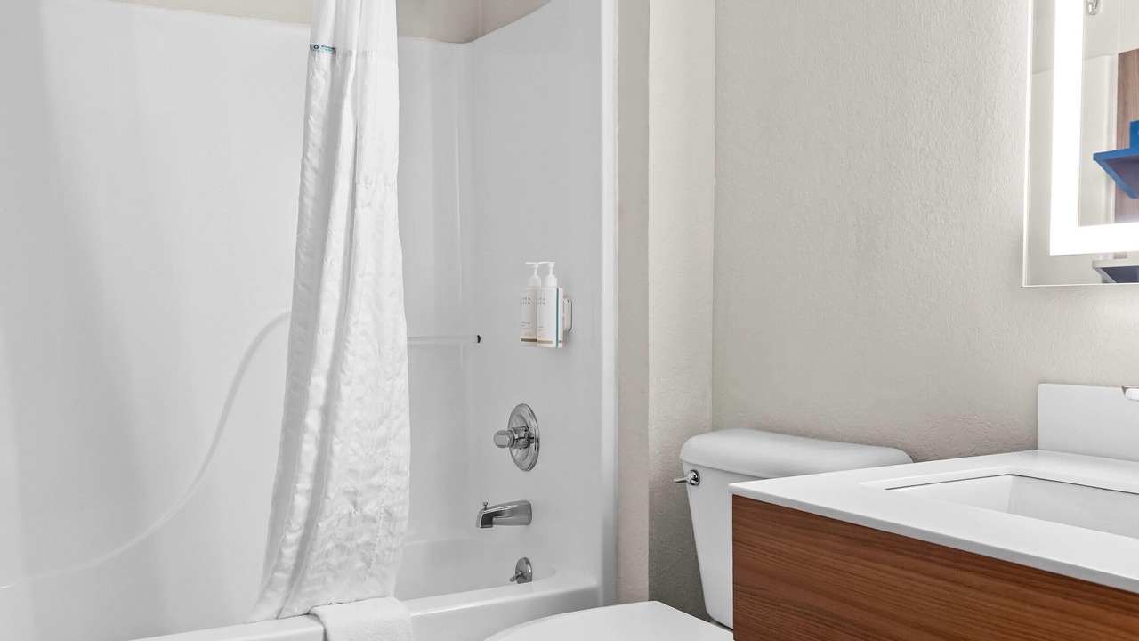 Photo of Bathroom in Ste Genevieve