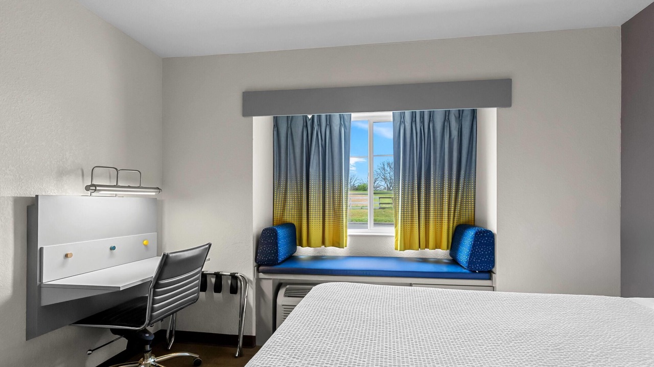 Photo of Bedroom in Ste Genevieve