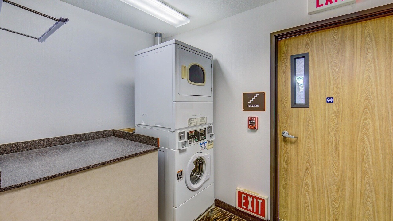 Photo of Bedroom in Sutherlin