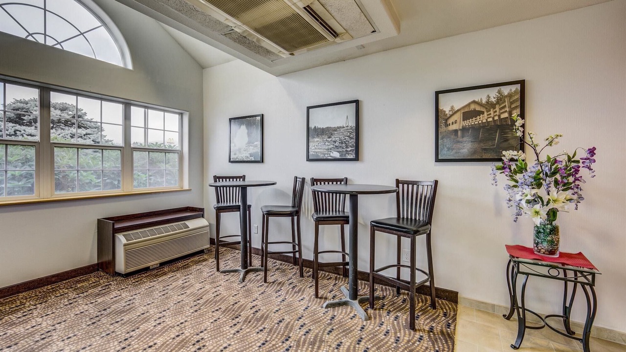 Photo of Others in Sutherlin