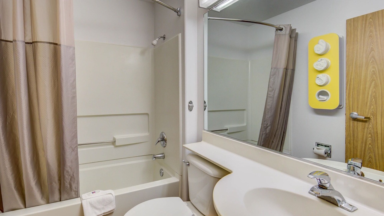 Photo of Others in Sutherlin