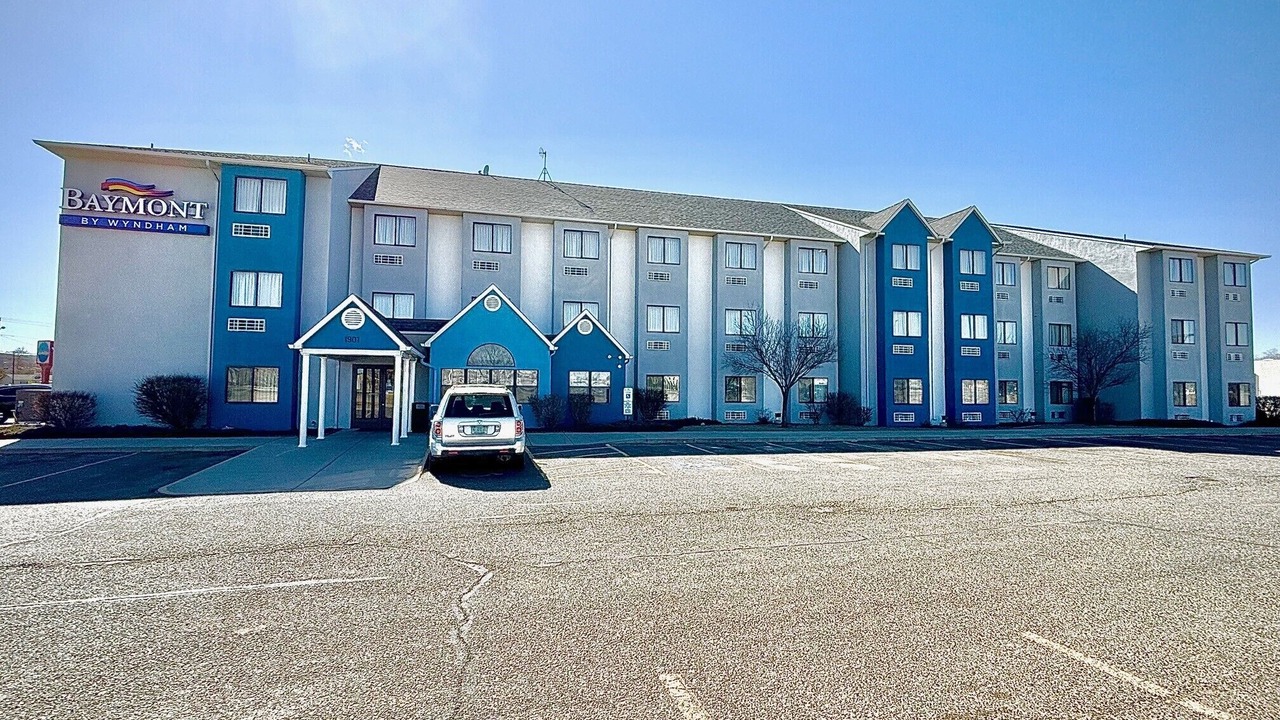 Photo of Outdoor in Farmington
