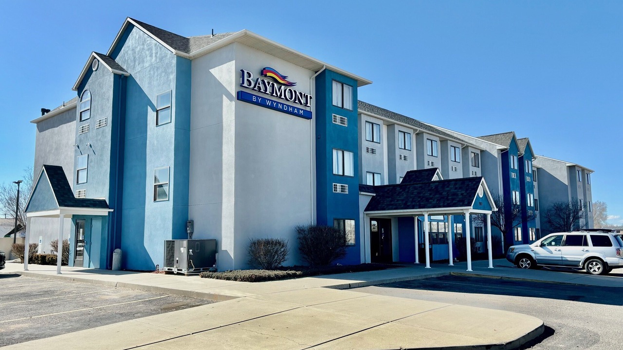 Photo of Buildings in Farmington