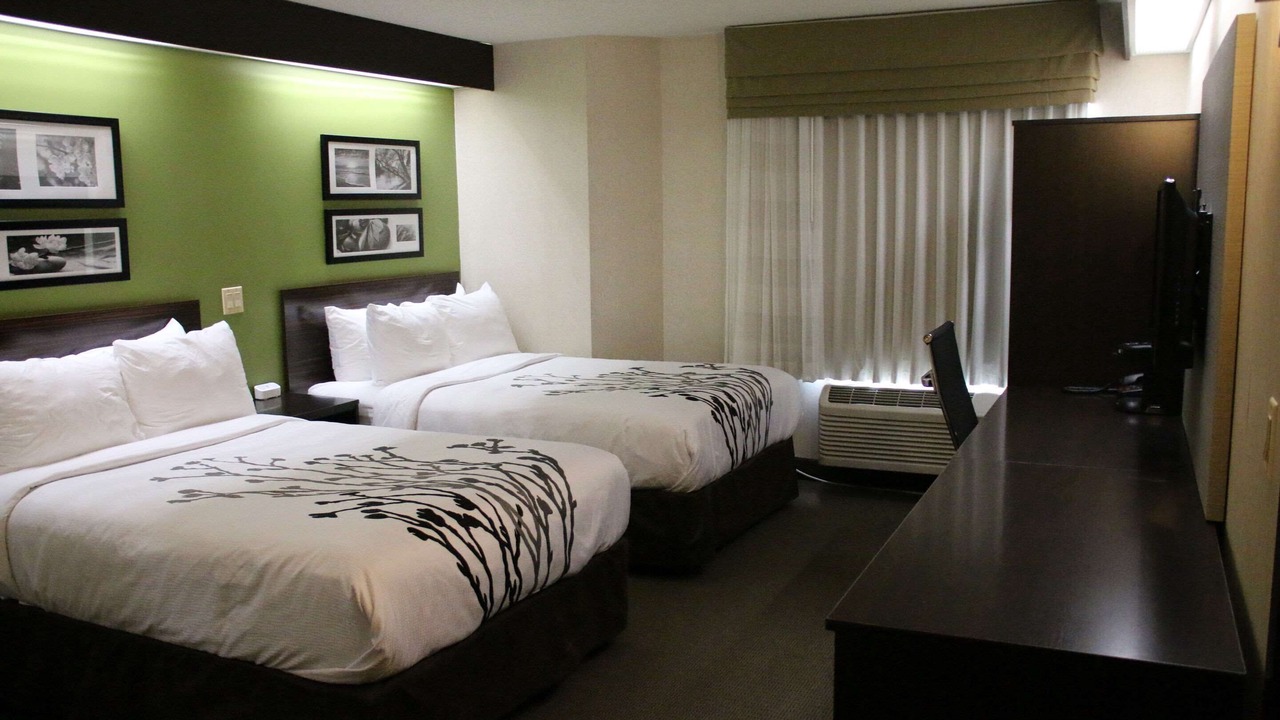 Photo of Bedroom in Lake Bluff