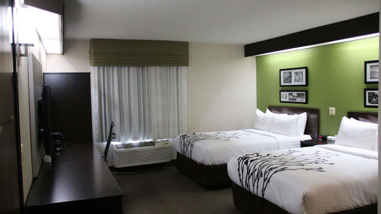 Photo of Bedroom in Lake Bluff
