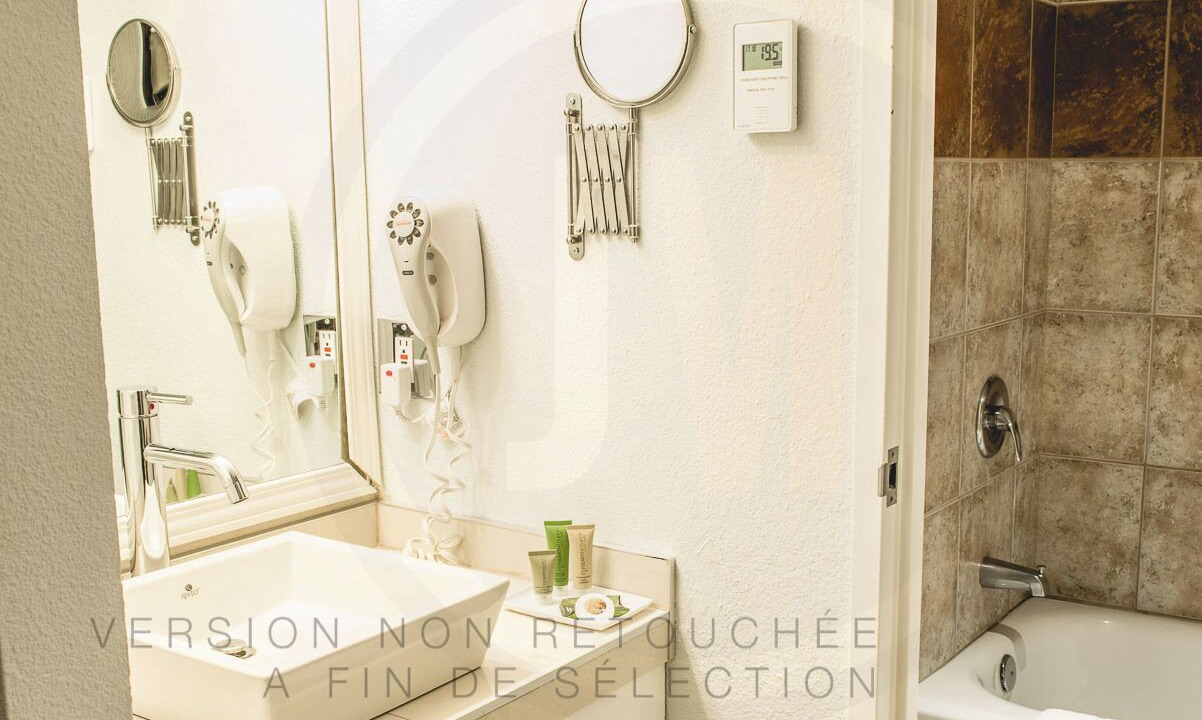 Photo of Bathroom in Chicoutimi